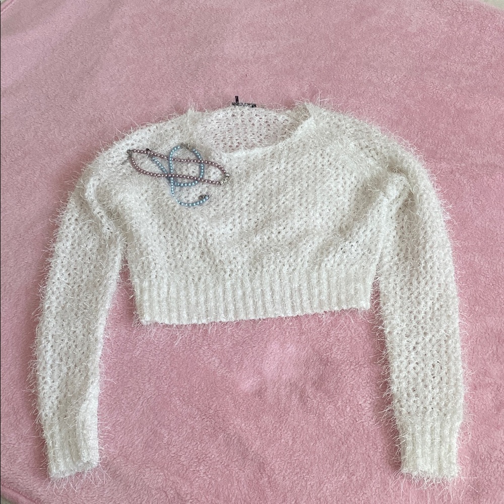 🐻‍❄️🤍DEX Cream Fuzzy Cropped Sweater Size M - Picture 3 of 8